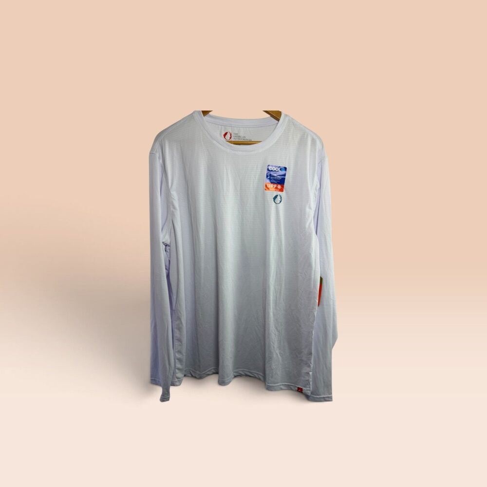 The American Outdoorsman Men XL Rash Guard UPF 40 Fishing Sun Shirt White NWT